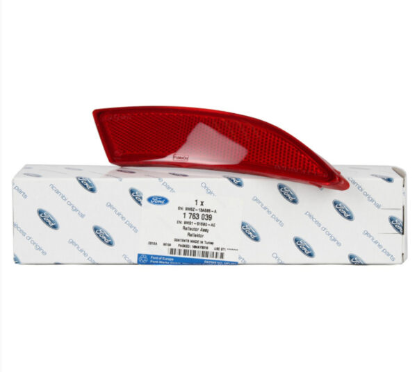 1763039 - NEW FORD FOCUS C346 MK3 REAR RIGHT BUMPER REFLECTOR 1763039 ORIGINAL