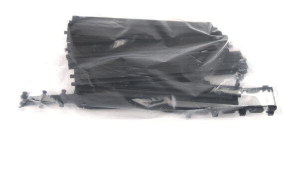1786095 - NEW FORD C-MAX MK2 FRONT AIR DEFLECTOR SPACER 1786095 BM51-8472-CC ORIGINAL