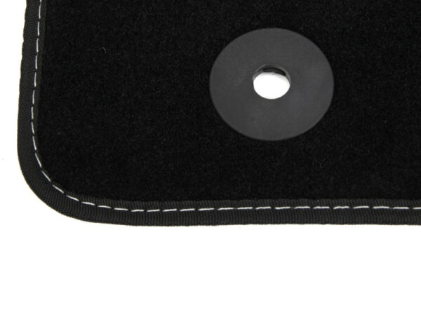 1806153 - NEW FORD KA MK2 FRONT FLOOR MAT SET LHD 1806153 AM9S5J-130B18-BB3YYW ORIGINAL