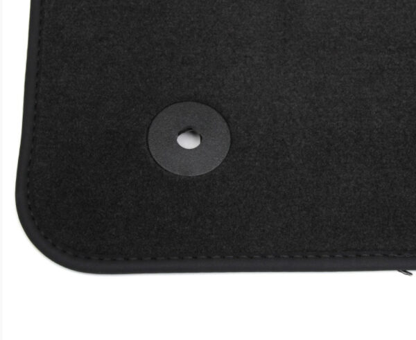 1930270 - NEW FORD TOURNEO CONNECT MK2 FRONT FLOOR MAT SET LHD 1930270 ORIGINAL