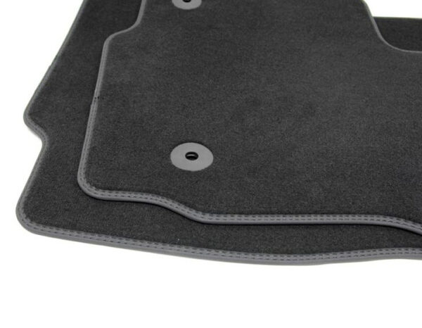 2014482 - NEW FORD B-MAX B232 FRONT FLOOR MAT SET LHD 2014482 AV1B-130B18-EC3JA6 ORIGINAL