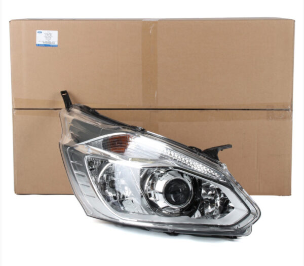 2045135 - NEW FORD TOURNEO CUSTOM FRONT RIGHT HEADLIGHT LHD GK21-13D152-BA 2045135