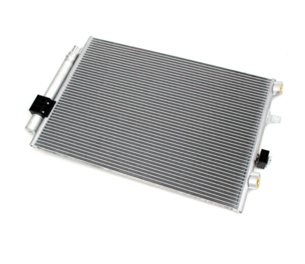 2051798 - NEW FORD C-MAX MK2 AIR CON CONDENSER 2051798 AV61-19710-BC ORIGINAL