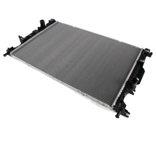 2069561 - NEW FORD MONDEO MK5 ENGINE COOLING RADIATOR 2069561 DG93-8005-CD ORIGINAL