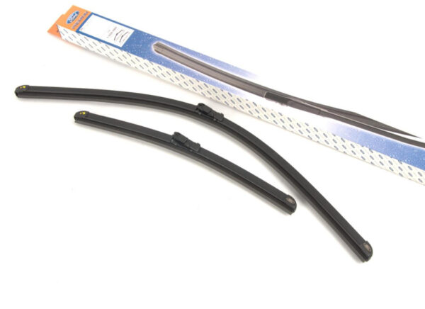 2120651 - NEW FORD FIESTA WT MK6 FRONT WIPER BLADE SET LHD GA6J-S17528-AA 2120651 ORIGINAL