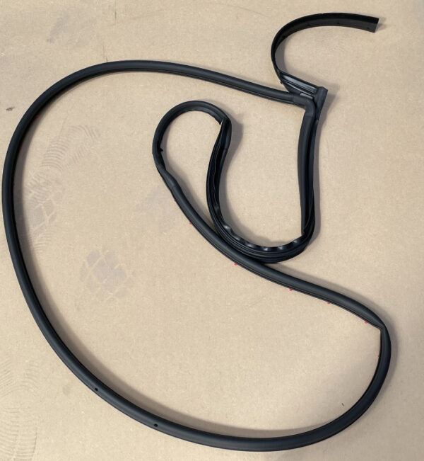 2354824 - NEW FORD FIESTA MK7 REAR RIGHT DOOR SEAL WEATHERSTRIP 2354824 ORIGINAL