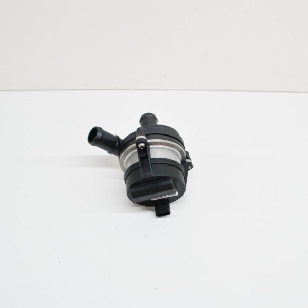 C2D37701 - Jaguar F-Type Coupe X152 Engine Auxiliary Water Pump C2D37701 NEW Genuine