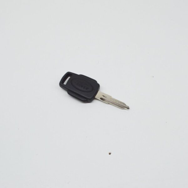 CWE500390 - Land Rover Defender Pick-up L316 Key Blank CWE500390, Original
