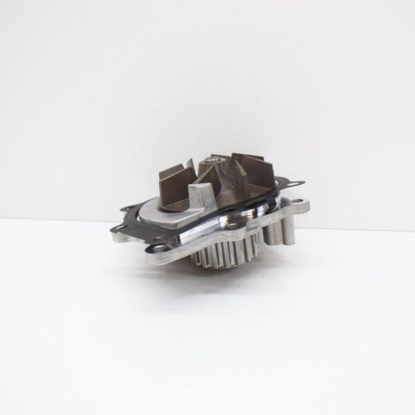 LR011694 - LAND ROVER RANGE ROVER EVOQUE L538 water pump LR011694 mint condition