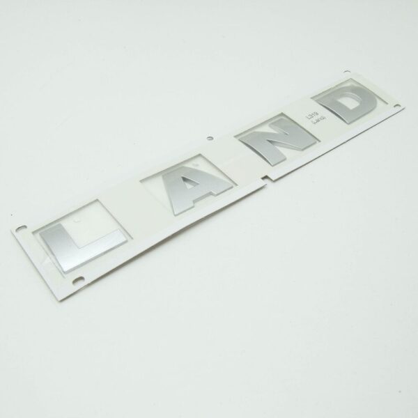 LR038657 - LAND ROVER DISCOVERY IV L319 Bonnet Nameplate LR038657, NEW, Original