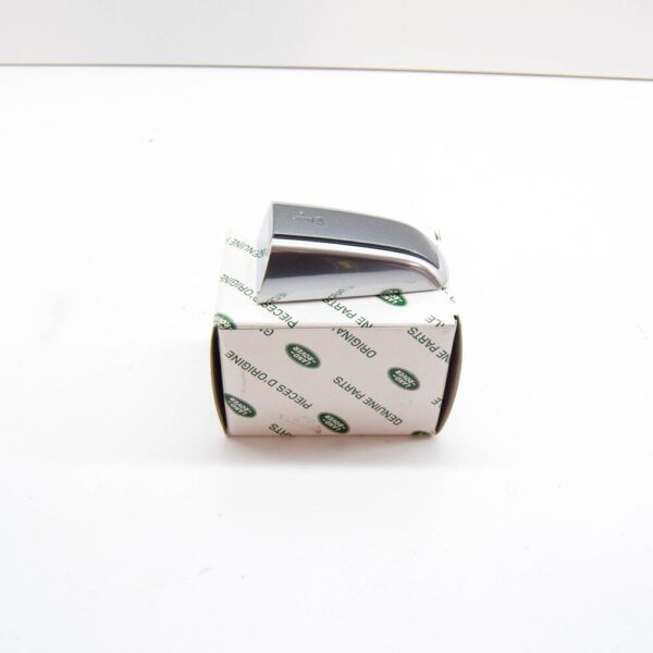 LR054989 - LAND ROVER DISCOVERY V L462 Front Door Handle End Cap LR054989 NEW GENUINE