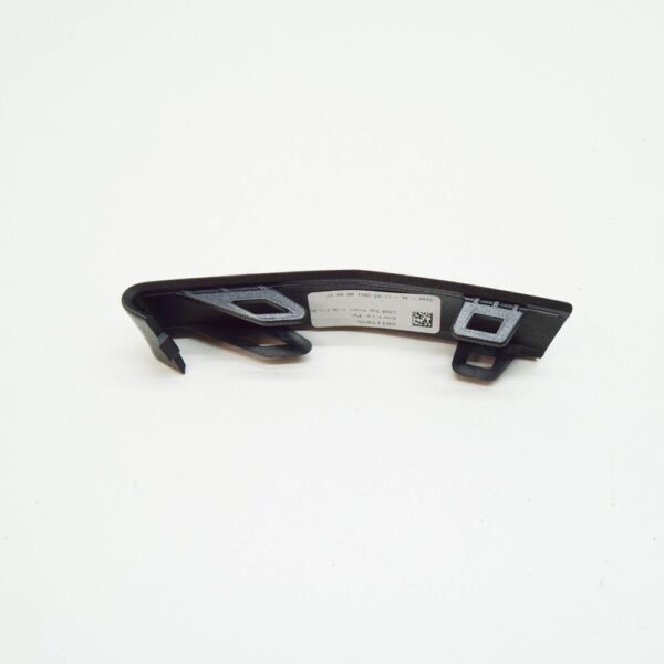 LR105598 - LAND ROVER RANGE ROVER VELAR L560 Front Bumper Right Cover LR105598 NEW GENUINE