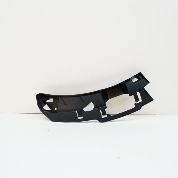 LR135650 - LR Range Rover Evoque L551 Bumper Mount Front Left LR135650 NEW