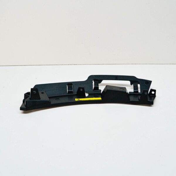 LR135650 - LR Range Rover Evoque L551 Bumper Mount Front Left LR135650 NEW