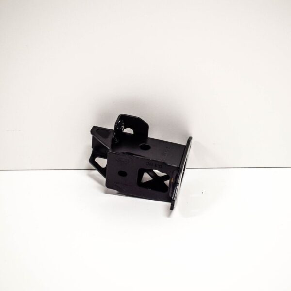 T2H30031 - Jaguar XF X260 Cross Member Support Bracket T2H30031 NEW GENUINE