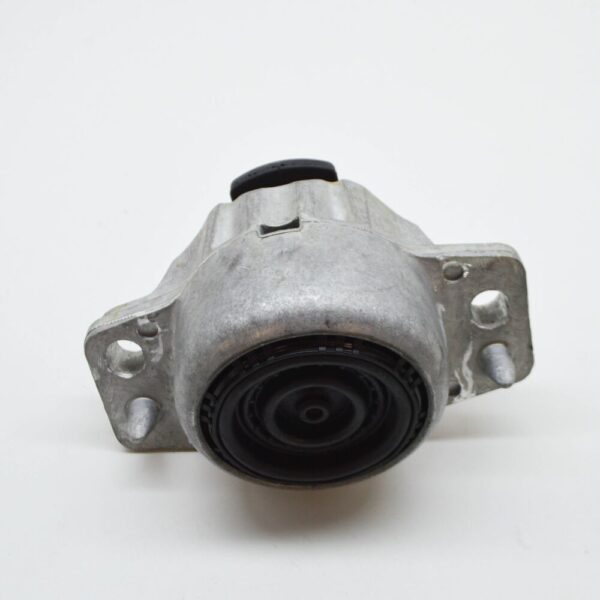 T4A1060 - Jaguar F-Pace X761 Engine Mount T4A1060 New Genuine