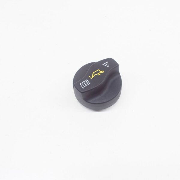 A0000101585 - MERCEDES-BENZ ML W164 Oil Filler Cap A0000101585 NEW GENUINE