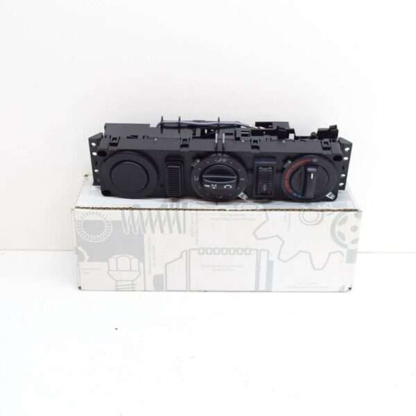 A0008306385 - New Mercedes-Benz Sprinter W903 Heater Control Unit RHD A0008306385 Genuine