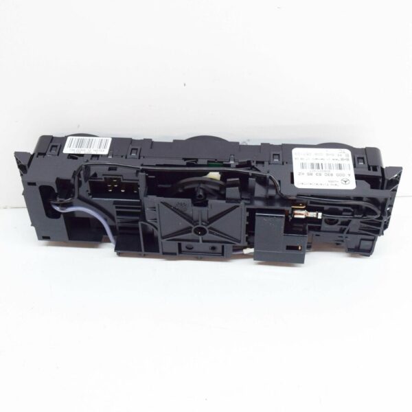 A0008306385 - New Mercedes-Benz Sprinter W903 Heater Control Unit RHD A0008306385 Genuine