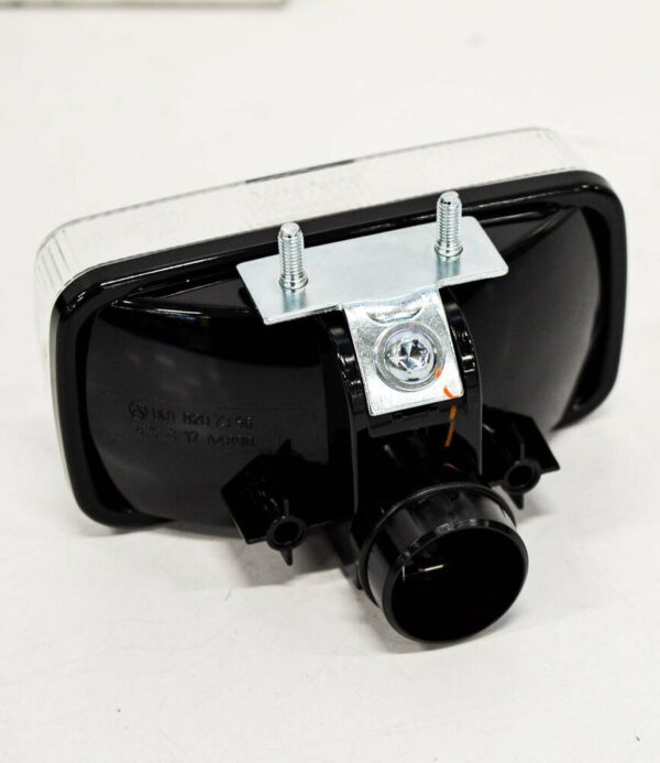 A0009065004 - NEW MB G W463 AMG REAR RIGHT REVERSING LIGHT A0009065004 64 ORIGINAL