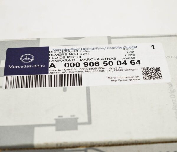 A000906500464 - MB G W463 AMG Rear Right Reversing Light A0009065004 64 NEW GENUINE