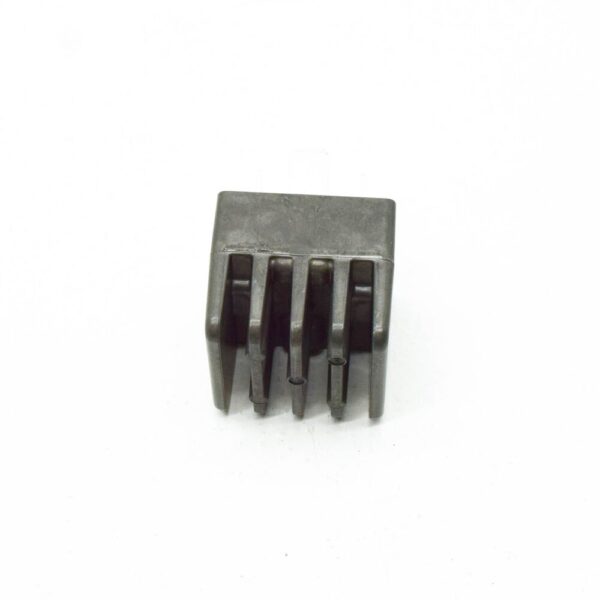 A0009824211 - NEW MERCEDES-BENZ GLE W167 SLOT I RELAY A0009824211 ORIGINAL