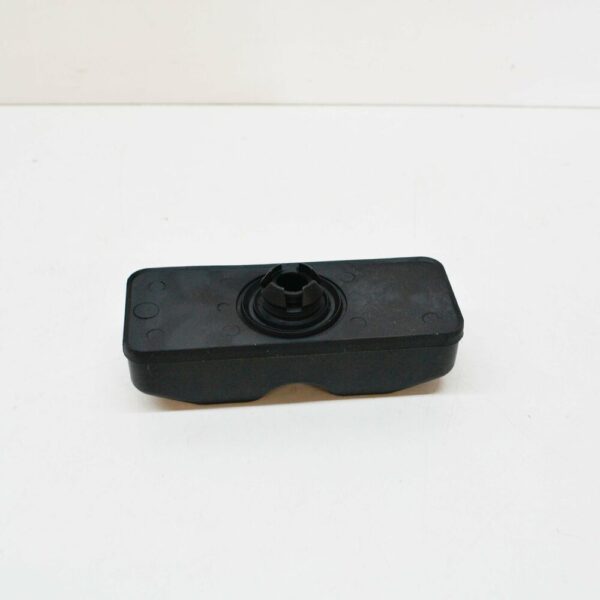 A0009986750 - Genuine Mercedes Benz C CLS E W204 W218 W212 Jack Pad Plug Cover A0009986750