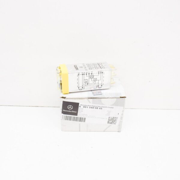 A0015400845 - MERCEDES-BENZ C-CLASS W202 Relay Control Module Unit A0015400845 NEW GENUINE