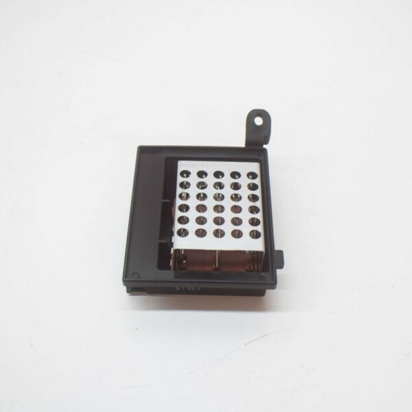 A0018358706 - NEW MERCEDES BENZ VITO W639 BLOWER REGULATOR RESISTOR A0018358706 ORIGINAL
