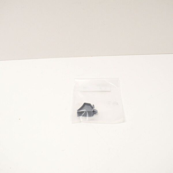 A0019914471 - MERCEDES BENZ A W176 OUTER ROCKER ARM MOUNTING CLIP A0019914471 NEW GENUINE