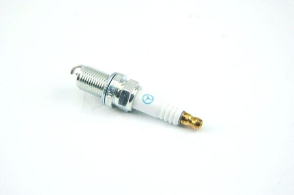A0031599403 - Original Mercedes-Benz Platinum Ignition Candle A0031599403