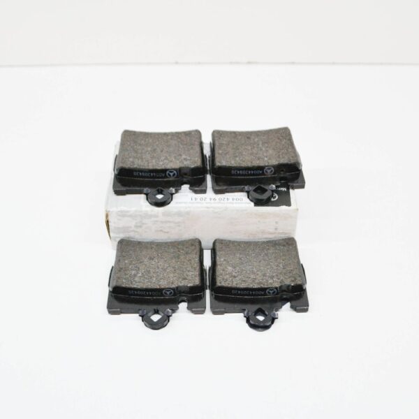A004420942041 - NEW MERCEDES-BENZ S-CLASS W220 REAR BRAKE PAD SET A004420942041 ORIGINAL