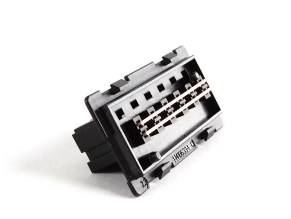 A0045467540 - OEM MB C W204 INTERIOR CAN POTENTIAL DISTRIBUTOR BLOCK A0045467540 ORIGINAL