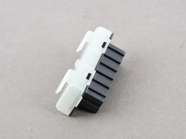 A0045468440 - NEW MERCEDES-BENZ E W212 CONNECTOR DISTRIBUTOR BLOCK A0045468440 ORIGINAL