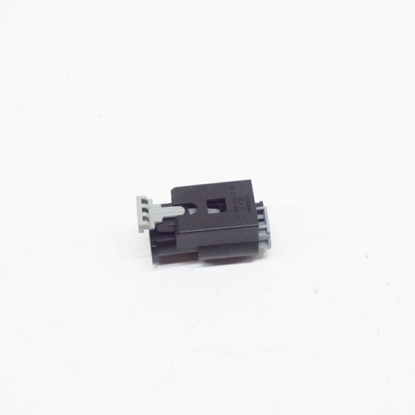 A0065401781 - Mercedes-Benz S W221 Original Clutch Solenoid Connection Valve A00654