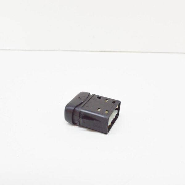 A0065455207 - MERCEDES-BENZ SPRINTER W903 Rear Fog Lamp Switch A0065455207 NEW GENUINE