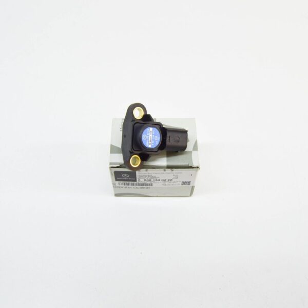 A0081530228 - Mercedes-Benz C W204 Vacuum System Pressure Sensor A0081530228 NEW Original