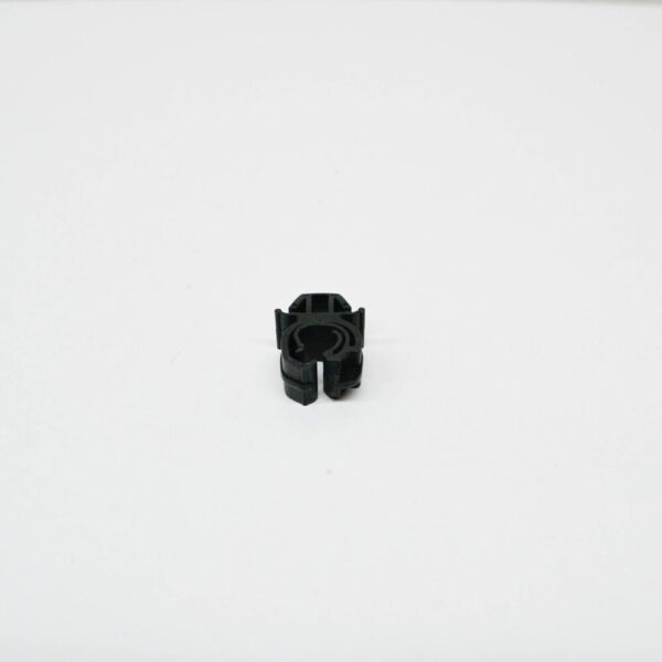 A0089889978 - Mercedes-Benz ML W163 bonnet bracket clip A0089889978, original part