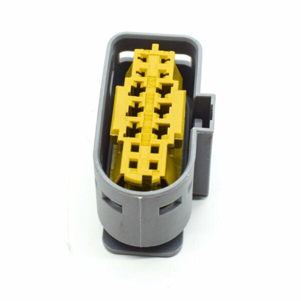 A0525456026 - NEW MB E W213 FRONT HEADLIGHT CONNECTOR PLUG SOCKET A0525456026