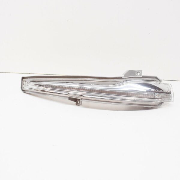 A0999067301 - NEW MERCEDES BENZ C W205 LEFT WING MIRROR TURN SIGNAL A0999067301 ORIGINAL