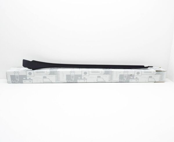 A1186904900 - MB CLA Coupe C118 Windshield Left Vertical Molding A1186904900 NEW
