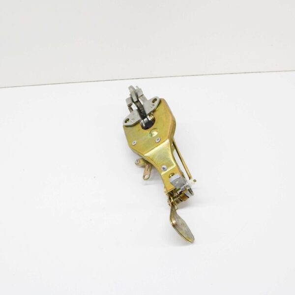A1237400935 - NEW MERCEDES-BENZ W123 LIFTGATE TAILGATE HATCH LOCK A1237400935