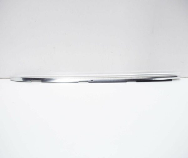 A1266702822 - NEW MB S W126 WINDSHIELD RIGHT LATERAL GARNISH MOULDING A1266702822 OEM