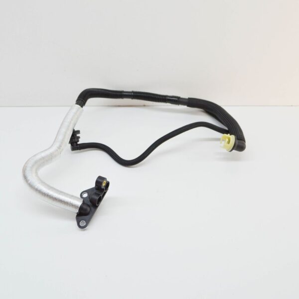 A1330102100 - NEW MERCEDES-BENZ GLA X156 ENGINE BREATHING BLEED LINE A1330102100 ORIGINAL