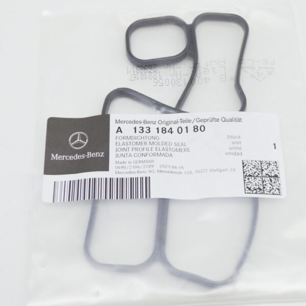 A1331840180 - MERCEDES-BENZ CLA Coupe C117 Elastomer Molded Seal A1331840180 NEW OEM