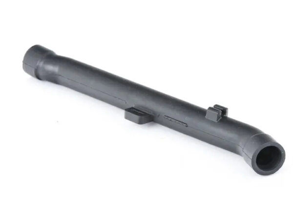 A1370180382 - NEW MB CL C215 CYLINDER HEAD TO HEAT EXCHANGER HOSE A1370180382 ORIGINAL