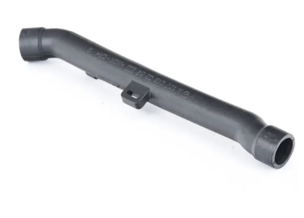 A1370180382 - NEW MB CL C215 CYLINDER HEAD TO HEAT EXCHANGER HOSE A1370180382 ORIGINAL