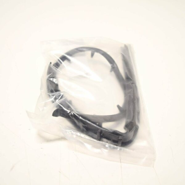 A1408260680 - NEW MERCEDES-BENZ S W140 FRONT RIGHT HEADLIGHT SEAL LOWER A1408260680