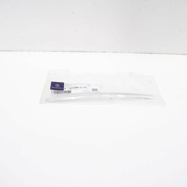A1408882185 - New MB E W124 Radiator Grille Shell Vertical Moulding A1408882185