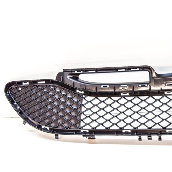 A1568804100 - MERCEDES BENZ GLA X156 FRONT BUMPER LOWER GRILLE A1568804100 NEW GENUINE